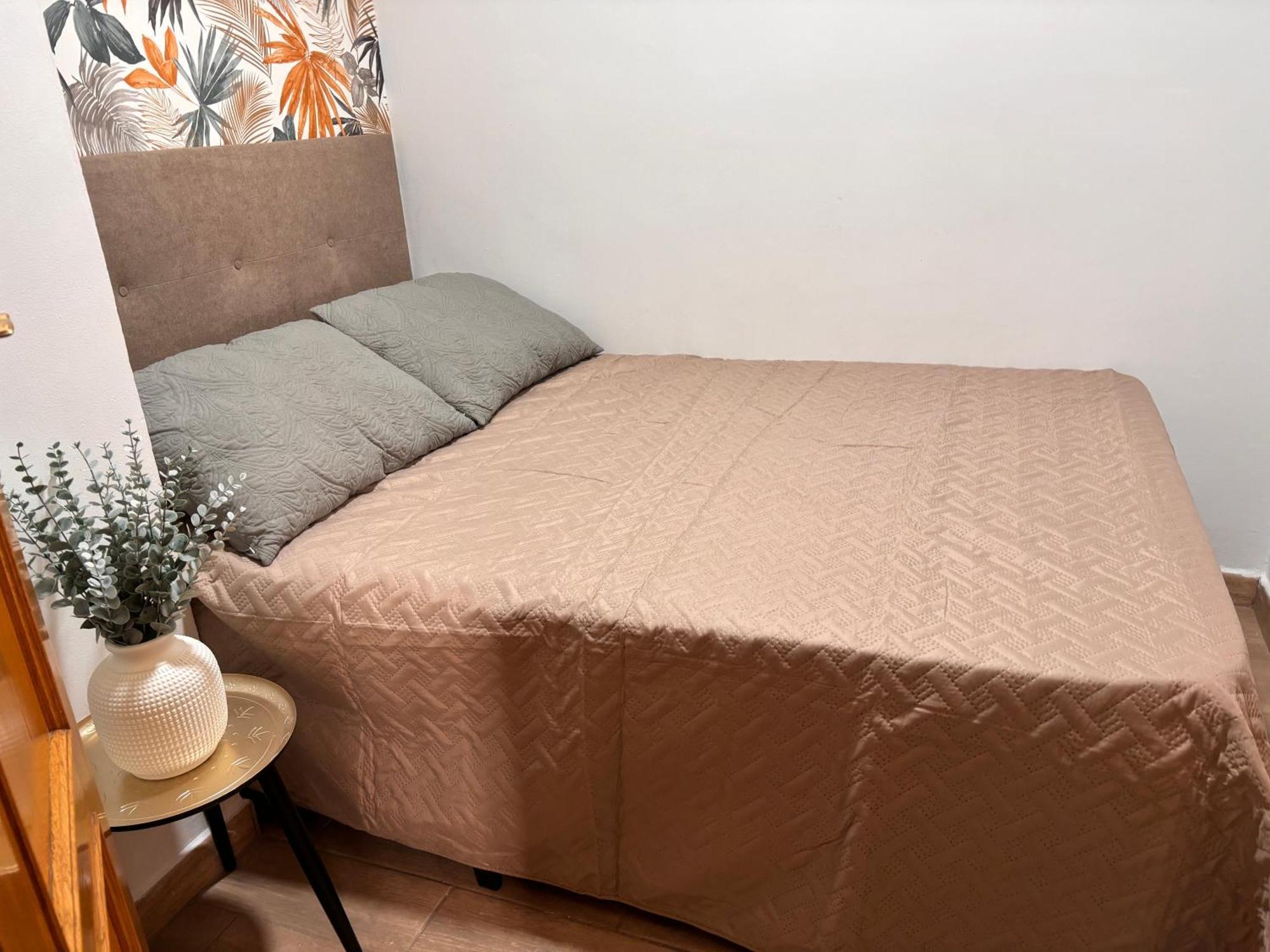 For You Rentals Coqueto Apartamento Temporal De Dos Dormitorios En El Corazon De Madrid Sgv63 Dış mekan fotoğraf